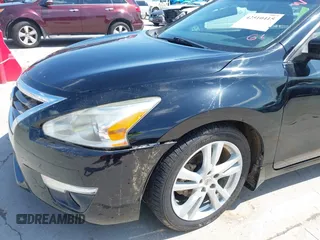 2015 Nissan Altima SL with VIN 1N4BL3AP2FC184822, listed as a IAAI auction lot 42510415 with 137,232 mi miles and . Bid and sale history available at DreamBid. Image 19.
