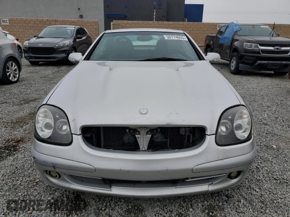 2002 Mercedes-Benz SLK-Class 2.3L Kompressor with VIN WDBKK49F92F241765, listed as a Copart auction lot 50774655 with 141,371 mi miles and Clean Title. Bid and sale history available at carsss.com. Image 5.