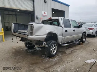 2006 Chevrolet Silverado 1500 LT2 with VIN 2GCEC13T261146342, listed as a Copart auction lot 85500374 with 0 mi miles and Salvage Title. Bid and sale history available at carsss.com. Image 3.