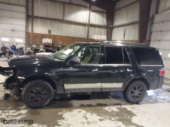 2010 Lincoln Navigator with VIN 5LMJJ2J56AEJ01807, listed as a IAAI auction lot 41362542 with 248,468 mi miles. Bid and sale history available at carsss.com. Image 14.