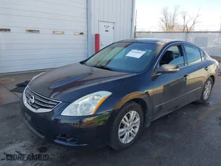 2010 Nissan Altima 2.5 S with VIN 1N4AL2AP0AN421889, listed as a IAAI auction lot 41668565 with 55,587 mi miles. Bid and sale history available at carsss.com. Image 17.