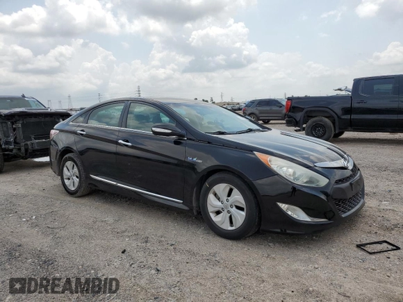 2013 Hyundai Sonata with VIN KMHEC4A46DA077537, listed as a Copart auction lot 54261175 with 125,807 mi miles and Salvage Title. Bid and sale history available at carsss.com. Image 4.