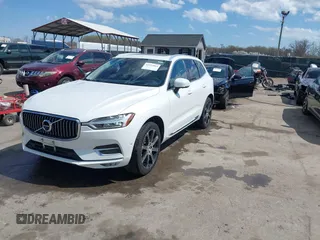 2019 Volvo XC60 Inscription z VIN LYV102RL9KB284828, wystawiony jako IAAI lot #41925864 z przebiegiem 94 394 mil mil oraz . Historia ofert i sprzedaży dostępna na DreamBid. Obrazek 18.
