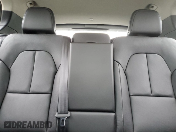 2021 Volvo XC40 Inscription с VIN YV4162UL7M2543503, выставлен на аукционе Copart как лот 87210554 с пробегом 39 461 миль миль и Списание • Salvage title. История ставок и продаж доступна на DreamBid. Изображение 10.