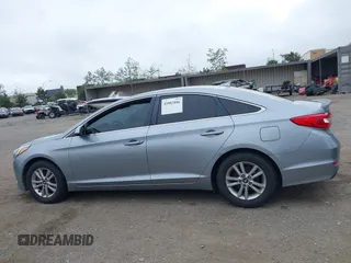2017 Hyundai Sonata 2.4L with VIN 5NPE24AF1HH562921, listed as a IAAI auction lot 41883886 with 145,594 mi miles and . Bid and sale history available at carsss.com. Image 14.