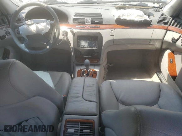 2005 Mercedes-Benz S-Class 4.3L with VIN WDBNG70J25A454186, listed as a Copart auction lot 57395484 with 0 mi miles and Salvage Title. Bid and sale history available at carsss.com. Image 8.