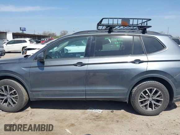 2021 Volkswagen Tiguan S with VIN 3VV1B7AX6MM027114, listed as a IAAI auction lot 41778035 with 81,075 mi miles and . Bid and sale history available at DreamBid. Image 13.