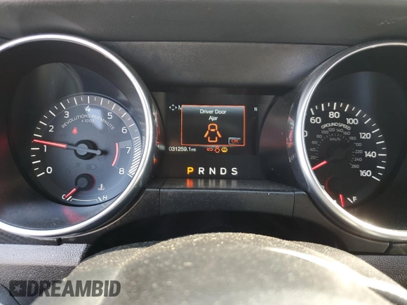 2022 Ford Mustang EcoBoost with VIN 1FA6P8TH1N5123408, listed as a Copart auction lot 57393675 with 31,259 mi miles and Salvage title. Bid and sale history available at DreamBid. Image 9.