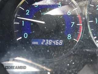 2010 Toyota Sienna XLE z VIN 5TDYK4CC4AS310757, wystawiony jako IAAI lot #42496526 z przebiegiem 238 468 mil mil oraz . Historia ofert i sprzedaży dostępna na DreamBid. Obrazek 15.