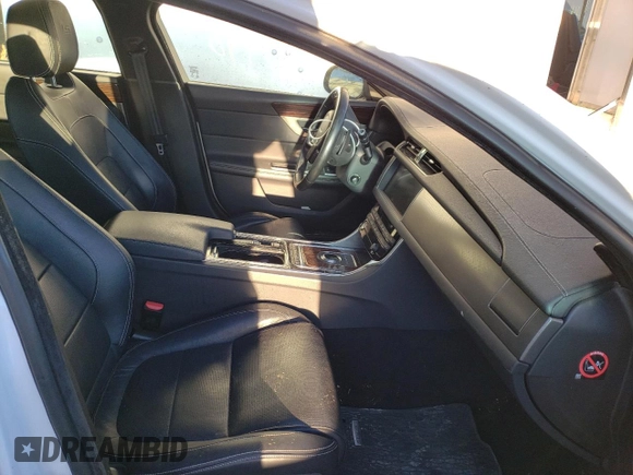 2017 Jaguar XF S with VIN SAJBM4BVXHCY43258, listed as a Copart auction lot 64277612 with 43,198 mi miles. Bid and sale history available at carsss.com. Image 5.