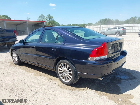 2007 Volvo S60 2.5L Turbo with VIN YV1RS592972623502, listed as a IAAI auction lot 41599575 with 93,983 mi miles. Bid and sale history available at carsss.com. Image 3.