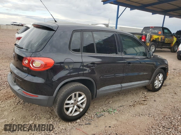 2011 Volkswagen Tiguan SEL with VIN WVGAV7AX9BW559813, listed as a Copart auction lot 55975815 with 160,795 mi miles and Salvage title. Bid and sale history available at DreamBid. Image 3.