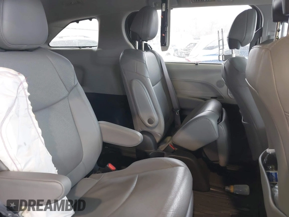 2022 Toyota Sienna Limited with VIN 5TDZSKFC4NS045056, listed as a IAAI auction lot 41256209 with 85,633 mi miles. Bid and sale history available at carsss.com. Image 8.