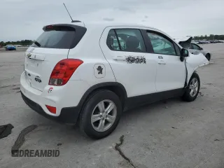 2020 Chevrolet Trax LS with VIN KL7CJKSB8LB058612, listed as a Copart auction lot 56024275 with 26,948 mi miles and Salvage Title. Bid and sale history available at DreamBid. Image 3.