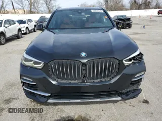 2019 BMW X5 xDrive40i with VIN 5UXCR6C57KLL34538, listed as a Copart auction lot 50252445 with 108,588 mi miles and Salvage Title. Bid and sale history available at carsss.com. Image 5.