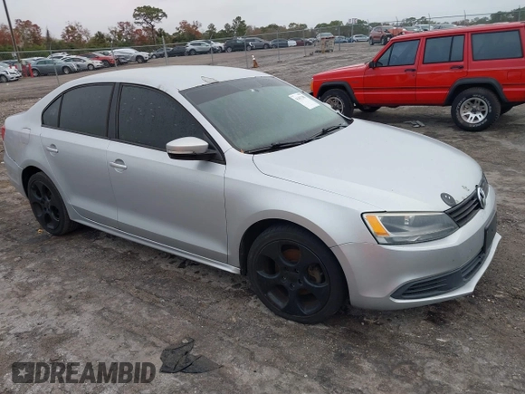 2012 Volkswagen Jetta Sedan SE w/Convenience PZEV with VIN 3VWDP7AJ6CM130134, listed as a IAAI auction lot 41417285 with 154,843 mi miles. Bid and sale history available at carsss.com. Image 1.