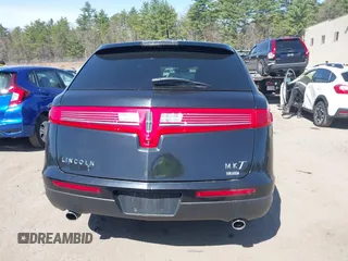 2019 Lincoln MKT with VIN 2LMHJ5NK2KBL03273, listed as a IAAI auction lot 42071546 with 255,186 mi miles and . Bid and sale history available at DreamBid. Image 16.