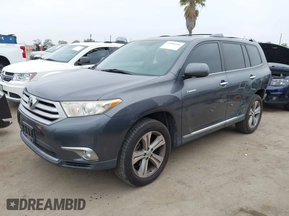2011 Toyota Highlander Limited with VIN 5TDYK3EH3BS028078, listed as a IAAI auction lot 42098186 with 137,261 mi miles and . Bid and sale history available at DreamBid. Image 18.