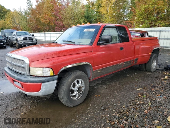 1998 Dodge 3500 with VIN 1B7MC33D2WJ134262, listed as a Copart auction lot 77394114 with 178,056 mi miles and Salvage Title. Bid and sale history available at carsss.com. Image 1.