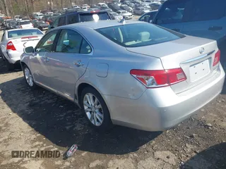 2011 Lexus ES 330 with VIN JTHBK1EG7B2450958, listed as a IAAI auction lot 41766155 with Not Provided miles and . Bid and sale history available at carsss.com. Image 3.