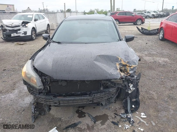 2015 Honda Accord Sedan Sport with VIN 1HGCR2F54FA239170, listed as a IAAI auction lot 41733576 with 111,621 mi miles. Bid and sale history available at carsss.com. Image 6.
