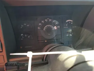 1990 GMC Sierra 2500 z VIN 1GTGK24K9LE552815, wystawiony jako Copart lot #76828874 z przebiegiem 211 977 mil mil oraz Szkody całkowita. Historia ofert i sprzedaży dostępna na DreamBid. Obrazek 9.