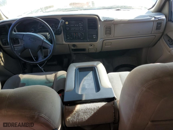 2003 Chevrolet Silverado 1500 LS with VIN 2GCEC19X731353301, listed as a Copart auction lot 48940725 with 147,407 mi miles and Salvage Title. Bid and sale history available at carsss.com. Image 8.