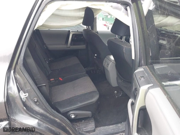2011 Toyota 4Runner Trail with VIN JTEBU5JR5B5056492, listed as a IAAI auction lot 41623637 with 257,461 mi miles. Bid and sale history available at carsss.com. Image 8.