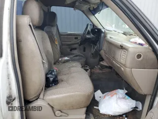 2004 Chevrolet Silverado 1500 Work Truck with VIN 1GCEC14X74Z184106, listed as a Copart auction lot 88104755 with 0 mi miles and Salvage Title. Bid and sale history available at carsss.com. Image 10.
