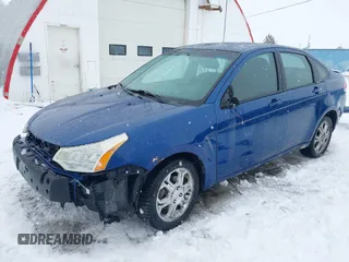 2008 Ford Focus SE with VIN 1FAHP35N58W185875, listed as a IAAI auction lot 41569411 with 185,579 mi miles. Bid and sale history available at carsss.com. Image 2.