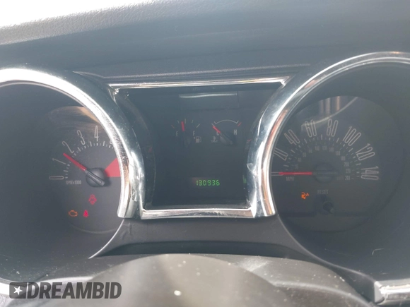 2006 Ford Mustang GT Deluxe with VIN 1ZVFT82H365250974, listed as a IAAI auction lot 42718000 with 130,936 mi miles and . Bid and sale history available at DreamBid. Image 7.