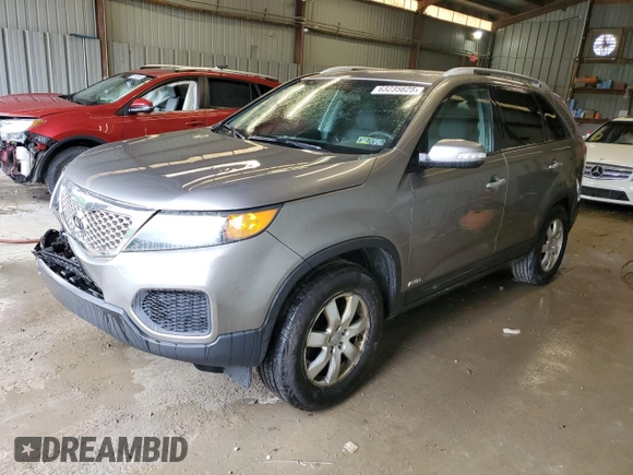 2013 Kia Sorento LX with VIN 5XYKTDA23DG420701, listed as a Copart auction lot 63235625 with 180,322 mi miles and Salvage title. Bid and sale history available at DreamBid. Image 1.