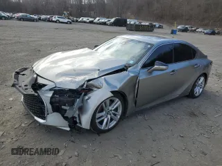 2021 Lexus IS with VIN JTHC81F27M5044864, listed as a Copart auction lot 87612335 with 39,584 mi miles and Salvage Title. Bid and sale history available at carsss.com. Image 1.