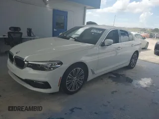 2017 BMW 5 Series 530i z VIN WBAJA5C33HG896475, wystawiony jako Copart lot #64276875 z przebiegiem 137 012 mil mil oraz Czysty tytuł • Clean title. Historia ofert i sprzedaży dostępna na DreamBid. Obrazek 1.