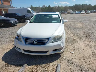 2012 Lexus LS 460 z VIN JTHBL5EF2C5108653, wystawiony jako IAAI lot #41557072 z przebiegiem 122 568 mil mil oraz . Historia ofert i sprzedaży dostępna na DreamBid. Obrazek 12.
