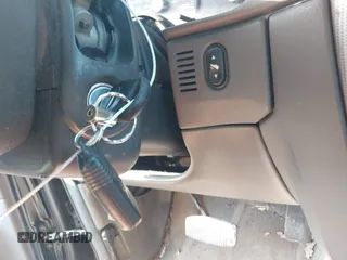 2004 Ford Explorer XLT z VIN 1FMZU63K94UA06868, wystawiony jako IAAI lot #42388513 z przebiegiem 289 201 mil mil oraz . Historia ofert i sprzedaży dostępna na DreamBid. Obrazek 11.