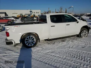 2022 Chevrolet Silverado 1500 Custom with VIN 1GCPDBEK4NZ588805, listed as a Copart auction lot 88979865 with 0 mi miles and Salvage Title. Bid and sale history available at carsss.com. Image 3.