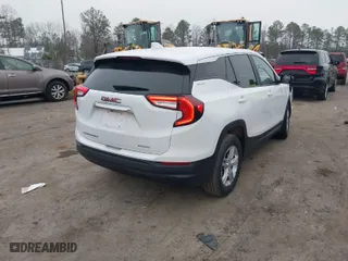 2024 GMC Terrain SLE with VIN 3GKALTEG9RL377059, listed as a IAAI auction lot 41792446 with 11,930 mi miles. Bid and sale history available at carsss.com. Image 4.