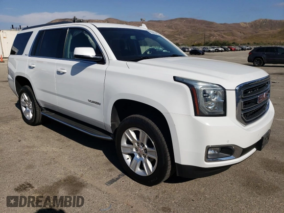 2017 GMC Yukon SLE with VIN 1GKS1AKCXHR309277, listed as a Copart auction lot 72389454 with 116,967 mi miles and Salvage Title. Bid and sale history available at carsss.com. Image 4.