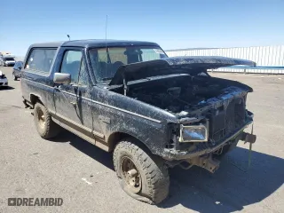 1996 Ford Bronco Custom with VIN 1FMEU15H6TLB18163, listed as a Copart auction lot 51802494 with 151,134 mi miles and Salvage Title. Bid and sale history available at carsss.com. Image 4.
