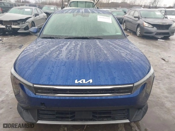 2025 Kia K4 EX with VIN 3KPFU4DE6SE009730, listed as a IAAI auction lot 41569724 with 7,213 mi miles. Bid and sale history available at carsss.com. Image 12.