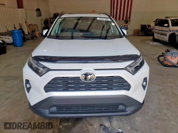 2025 Toyota RAV4 XLE Premium with VIN 2T3C1RFV9SW367432, listed as a Copart auction lot 59307585 with 7,570 mi miles and Salvage title. Bid and sale history available at DreamBid. Image 5.