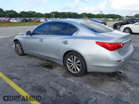 2015 Infiniti Q50 Premium with VIN JN1BV7AP9FM358782, listed as a IAAI auction lot 41103963 with 96,853 mi miles. Bid and sale history available at carsss.com. Image 3.