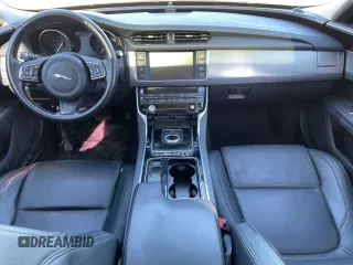 2018 Jaguar XF 25t with VIN SAJBR4FX5JCY70175, listed as a Copart auction lot 87513975 with 127,416 mi miles and Clean Title. Bid and sale history available at carsss.com. Image 9.