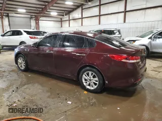 2017 Kia Optima LX z VIN 5XXGT4L3XHG142837, wystawiony jako Copart lot #55059965 z przebiegiem 135 651 mil mil oraz Szkoda całkowita • Salvage title. Historia ofert i sprzedaży dostępna na DreamBid. Obrazek 2.