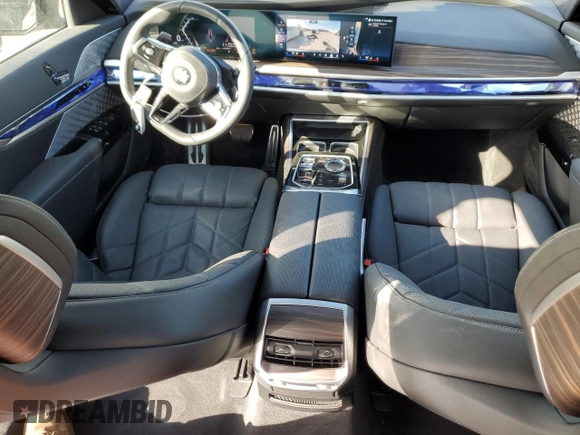 2024 BMW 7 Series 760i xDrive with VIN WBA33EJ00RCS16956, listed as a Copart auction lot 48790845 with 9,958 mi miles and Salvage title. Bid and sale history available at DreamBid. Image 8.