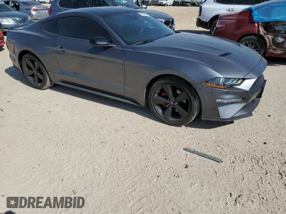 2021 Ford Mustang EcoBoost z VIN 1FA6P8TH5M5132997, wystawiony jako Copart lot #52333995 z przebiegiem 43 054 mil mil oraz Czysty tytuł • Clean title. Historia ofert i sprzedaży dostępna na DreamBid. Obrazek 4.