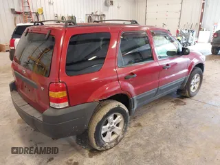 2006 Ford Escape XLT with VIN 1FMYU03186KA68258, listed as a IAAI auction lot 42521609 with 178,032 mi miles and . Bid and sale history available at DreamBid. Image 4.
