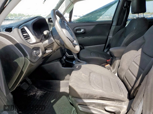 2020 Jeep Renegade Latitude z VIN ZACNJABB8LPL98948, wystawiony jako Copart lot #60265605 z przebiegiem 34 345 mil mil oraz Szkoda całkowita • Salvage title. Historia ofert i sprzedaży dostępna na DreamBid. Obrazek 7.