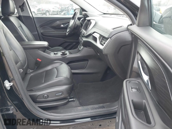 2022 GMC Terrain SLT with VIN 3GKALPEV8NL210997, listed as a IAAI auction lot 41678913 with 66,401 mi miles. Bid and sale history available at carsss.com. Image 5.
